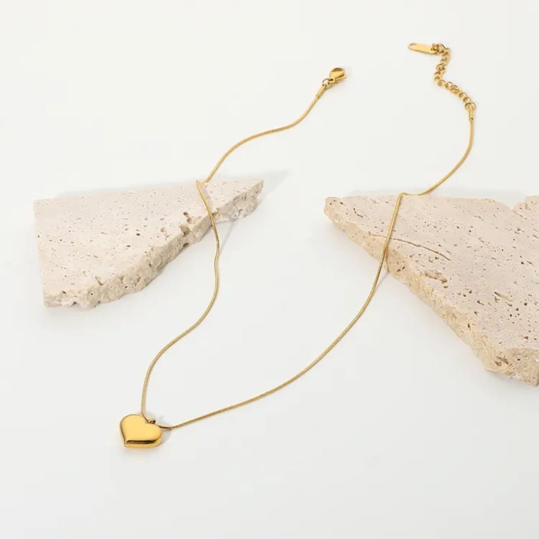 Heart Pendant & Chain – 18K Gold Plated
