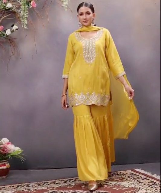 Chic Festive Palazzo Suit