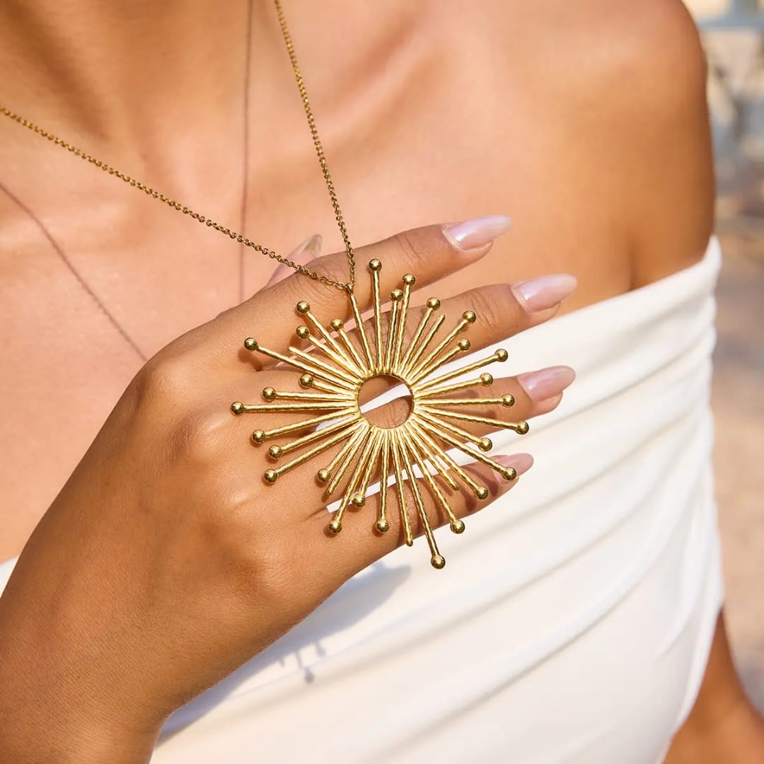 Chain and sun shined pendant 18k gold plated jewellery