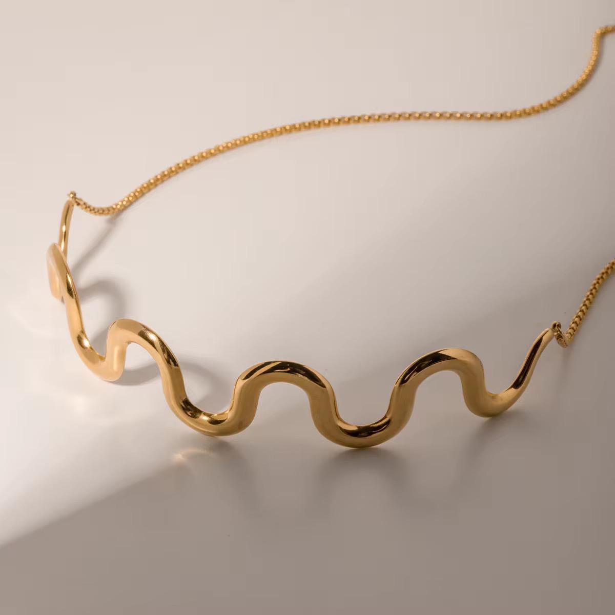 Zigzag necklace 18kt gold plated jewellery